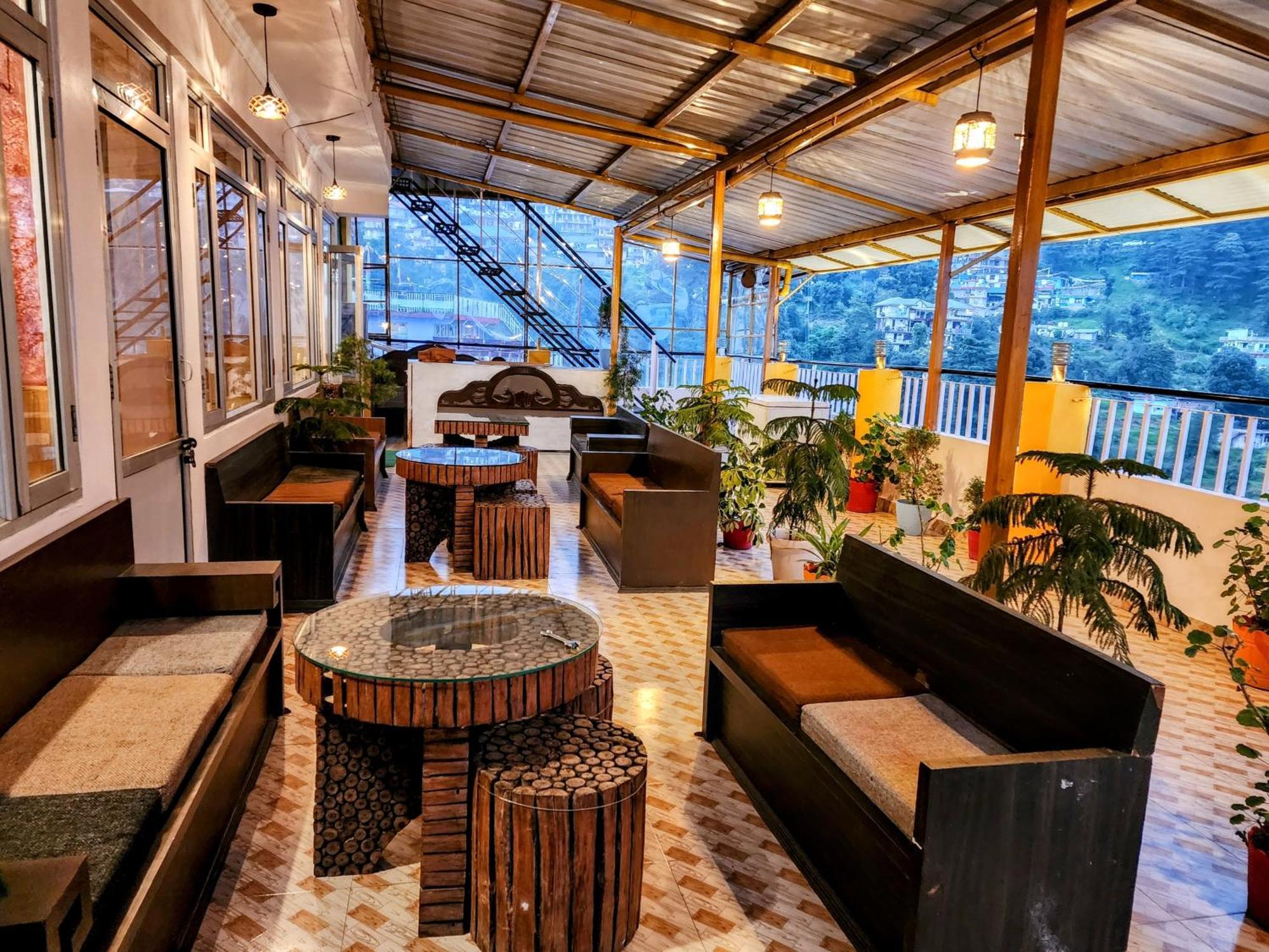 דרמסאלה The Bougainvillea, Mcleodganj מראה חיצוני תמונה