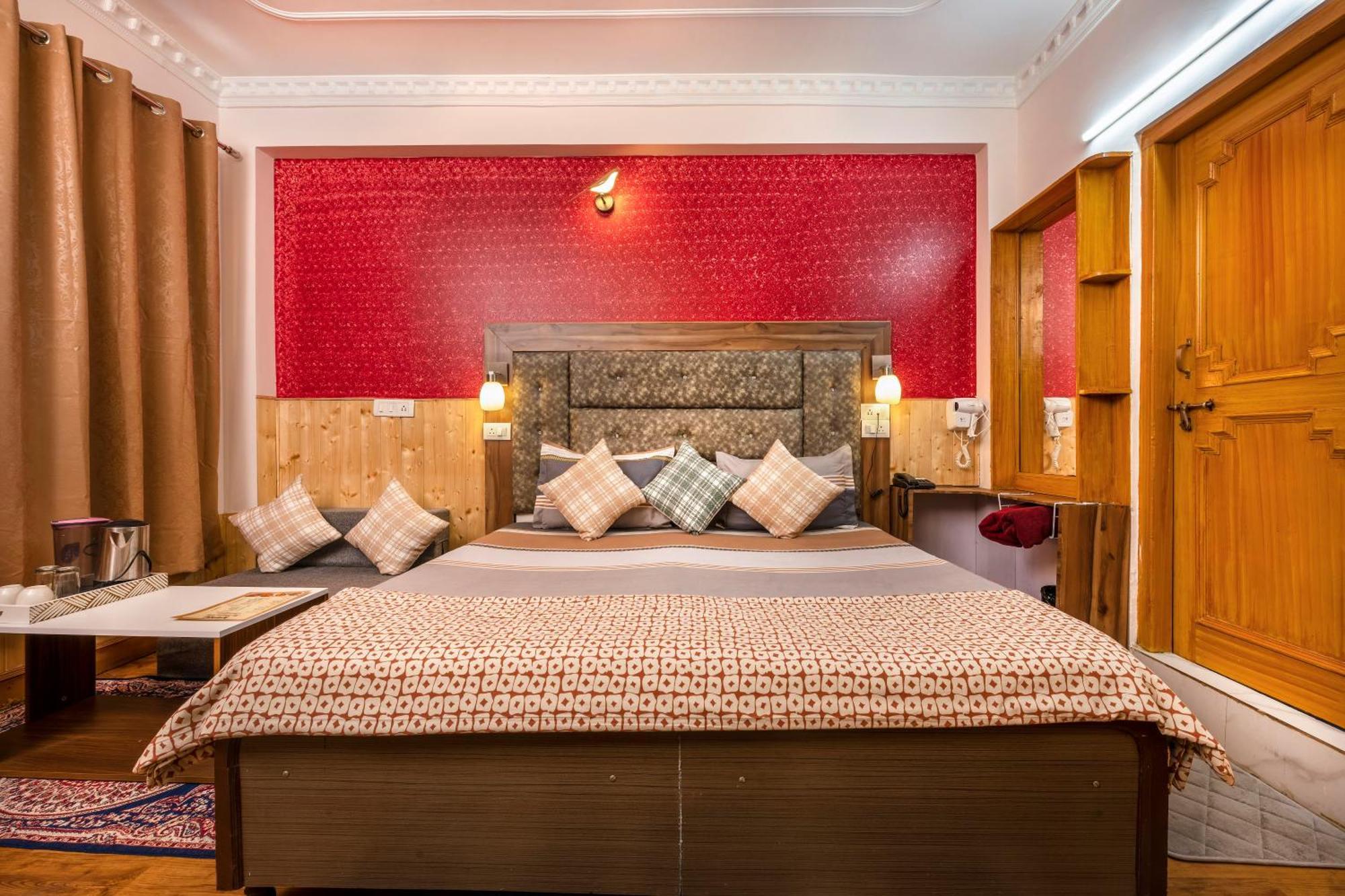 דרמסאלה The Bougainvillea, Mcleodganj מראה חיצוני תמונה